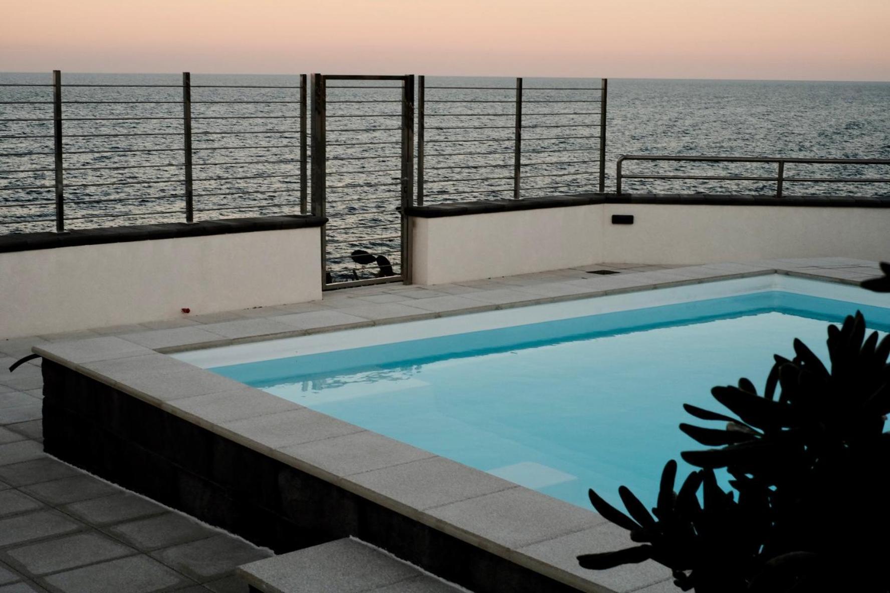 Marinabay Villa Augusta Bagian luar foto